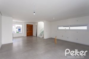 Casa em Condomínio à venda com 150m², 3 dormitórios, 3 suítes, 2 vagas, no bairro Ipanema em Porto Alegre