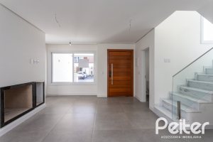 Casa em Condomínio à venda com 150m², 3 dormitórios, 3 suítes, 2 vagas, no bairro Ipanema em Porto Alegre