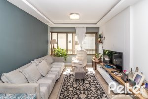 Apartamento à venda com 89m², 3 dormitórios, 1 suíte, 1 vaga, no bairro Ipanema em PORTO ALEGRE