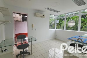 Comercial à venda com 41m², no bairro Tristeza em Porto Alegre