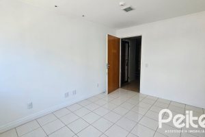 Comercial à venda com 41m², no bairro Tristeza em Porto Alegre