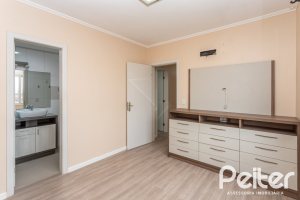 Apartamento à venda com 95m², 3 dormitórios, 1 suíte, 2 vagas, no bairro Tristeza em PORTO ALEGRE