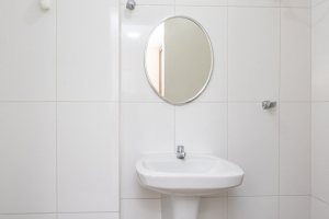 Apartamento à venda com 95m², 3 dormitórios, 1 suíte, 2 vagas, no bairro Tristeza em PORTO ALEGRE