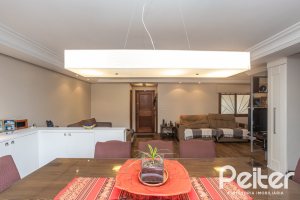 Casa em Condomínio à venda com 340m², 3 dormitórios, 1 suíte, 2 vagas, no bairro Jardim Isabel em Porto Alegre