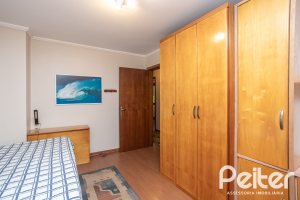 Casa em Condomínio à venda com 340m², 3 dormitórios, 1 suíte, 2 vagas, no bairro Jardim Isabel em Porto Alegre