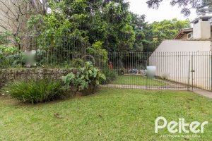 Terreno à venda com 450m², no bairro Ipanema em Porto Alegre