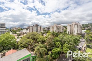 Apartamento à venda com 90m², 3 dormitórios, 1 suíte, 2 vagas, no bairro Tristeza em PORTO ALEGRE