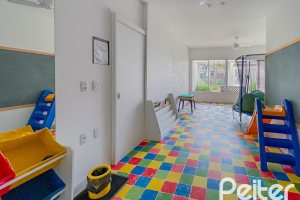 Apartamento à venda com 120m², 3 dormitórios, 3 suítes, 2 vagas, no bairro Menino Deus em Porto Alegre