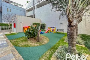 Apartamento à venda com 120m², 3 dormitórios, 3 suítes, 2 vagas, no bairro Menino Deus em Porto Alegre