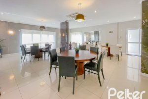 Apartamento à venda com 120m², 3 dormitórios, 3 suítes, 2 vagas, no bairro Menino Deus em Porto Alegre