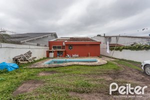 Casa à venda com 272m², 3 dormitórios, 2 suítes, 2 vagas, no bairro Ipanema em Porto Alegre
