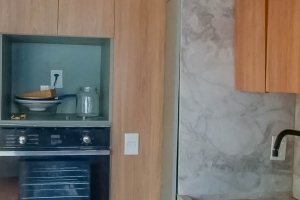 Apartamento à venda com 40m², 1 dormitório, 1 vaga, no bairro Cristal em PORTO ALEGRE