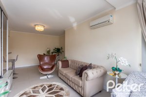 Apartamento à venda com 86m², 3 dormitórios, 1 suíte, 2 vagas, no bairro Tristeza em PORTO ALEGRE