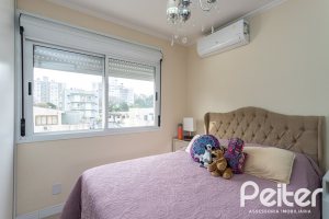 Apartamento à venda com 86m², 3 dormitórios, 1 suíte, 2 vagas, no bairro Tristeza em PORTO ALEGRE