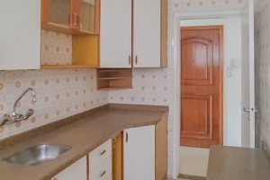 Apartamento à venda com 79m², 2 dormitórios, no bairro Menino Deus em Porto Alegre