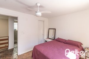 Casa em Condomínio à venda com 133m², 3 dormitórios, 1 suíte, 2 vagas, no bairro Tristeza em Porto Alegre