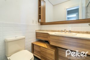 Casa em Condomínio à venda com 196m², 3 dormitórios, 1 suíte, 4 vagas, no bairro Terra Ville em PORTO ALEGRE