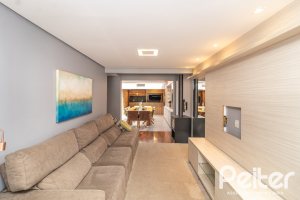 Casa em Condomínio à venda com 159m², 3 dormitórios, 1 suíte, 2 vagas, no bairro Tristeza em PORTO ALEGRE