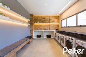 Apartamento à venda com 149m², 3 dormitórios, 3 suítes, 2 vagas, no bairro Tristeza em Porto Alegre