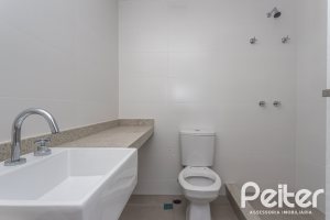 Apartamento à venda com 149m², 3 dormitórios, 3 suítes, 2 vagas, no bairro Tristeza em Porto Alegre