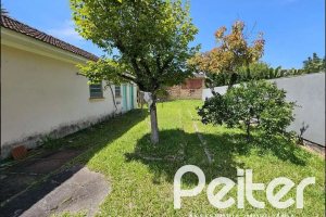 Terreno à venda com 412m², no bairro Tristeza em Porto Alegre