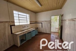 Terreno à venda com 412m², no bairro Tristeza em Porto Alegre