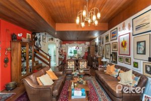 Casa em Condomínio à venda com 227m², 3 dormitórios, 1 suíte, 3 vagas, no bairro Tristeza em Porto Alegre