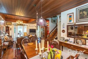 Casa em Condomínio à venda com 227m², 3 dormitórios, 1 suíte, 3 vagas, no bairro Tristeza em Porto Alegre