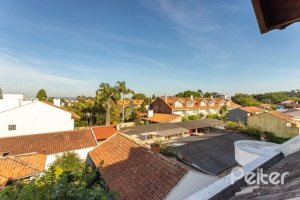 Casa em Condomínio à venda com 227m², 3 dormitórios, 1 suíte, 3 vagas, no bairro Tristeza em Porto Alegre