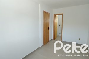 Casa à venda com 74m², 2 dormitórios, 1 suíte, 2 vagas, no bairro Nonoai em Porto Alegre
