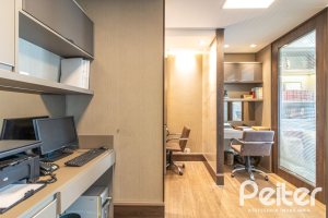 Comercial à venda com 41m², no bairro Cristal em Porto Alegre