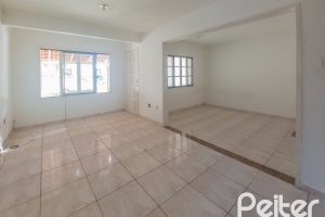 Casa em Condomínio à venda com 122m², 3 dormitórios, 2 vagas, no bairro Cavalhada em Porto Alegre