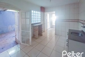 Casa em Condomínio à venda com 122m², 3 dormitórios, 2 vagas, no bairro Cavalhada em Porto Alegre