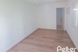 Casa em Condomínio à venda com 122m², 3 dormitórios, 2 vagas, no bairro Cavalhada em Porto Alegre