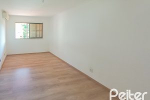 Casa em Condomínio à venda com 122m², 3 dormitórios, 2 vagas, no bairro Cavalhada em Porto Alegre