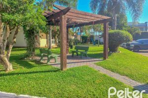 Casa em Condomínio à venda com 122m², 3 dormitórios, 2 vagas, no bairro Cavalhada em Porto Alegre