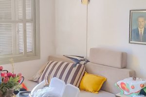 Apartamento à venda com 61m², 2 dormitórios, no bairro Tristeza em Porto Alegre