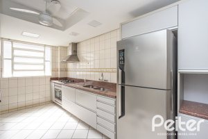 Apartamento à venda com 115m², 3 dormitórios, 1 suíte, 1 vaga, no bairro Menino Deus em Porto Alegre