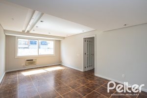 Apartamento à venda com 115m², 3 dormitórios, 1 suíte, 1 vaga, no bairro Menino Deus em Porto Alegre