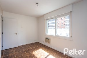 Apartamento à venda com 115m², 3 dormitórios, 1 suíte, 1 vaga, no bairro Menino Deus em Porto Alegre