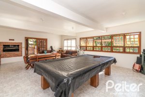 Casa à venda com 267m², 3 dormitórios, 1 suíte, 1 vaga, no bairro Sétimo Céu em Porto Alegre