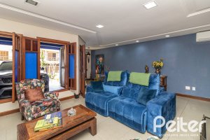 Casa em Condomínio à venda com 186m², 3 dormitórios, 1 suíte, 2 vagas, no bairro Hípica em Porto Alegre