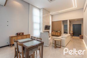 Casa em Condomínio à venda com 303m², 4 dormitórios, 4 suítes, 4 vagas, no bairro Alphaville em PORTO ALEGRE