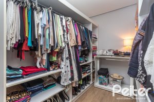 Casa em Condomínio à venda com 303m², 4 dormitórios, 4 suítes, 4 vagas, no bairro Alphaville em PORTO ALEGRE