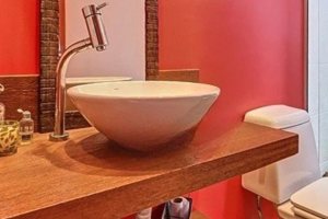 Casa em Condomínio à venda com 338m², 3 dormitórios, 1 suíte, 2 vagas, no bairro Tristeza em PORTO ALEGRE