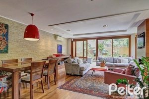 Casa em Condomínio à venda com 338m², 3 dormitórios, 1 suíte, 2 vagas, no bairro Tristeza em PORTO ALEGRE