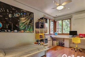 Casa em Condomínio à venda com 338m², 3 dormitórios, 1 suíte, 2 vagas, no bairro Tristeza em PORTO ALEGRE