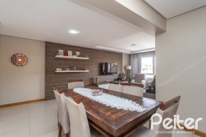 Apartamento à venda com 102m², 3 dormitórios, 1 suíte, 2 vagas, no bairro Tristeza em PORTO ALEGRE