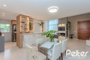 Casa à venda com 155m², 3 dormitórios, 3 suítes, 2 vagas, no bairro Espírito Santo em Porto Alegre