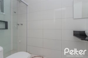 Casa à venda com 155m², 3 dormitórios, 3 suítes, 2 vagas, no bairro Espírito Santo em Porto Alegre